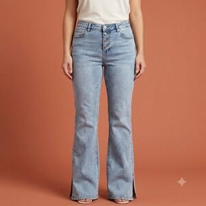 Venus Women's Size 14 Light Wash Button Fly Flare Jeans Side Slit Stretch EUC